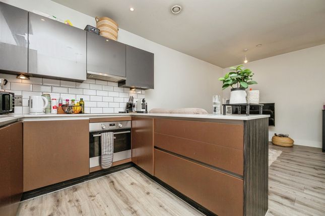 1-bed flat on Apartment 18, 4, Legge Lane, Birmingham, £175,000