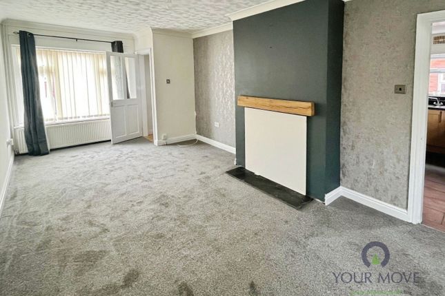 81, MacDonald Crescent, Staffordshire photo 3
