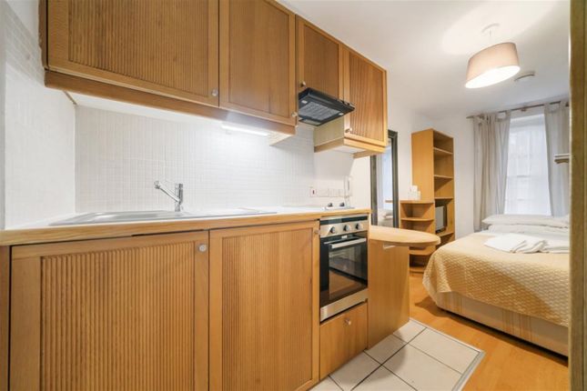 Cartwright Gardens, London photo 4