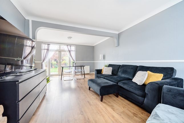 End terrace house for sale in Mayfield Crescent, London