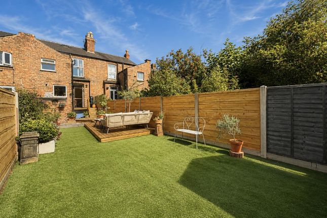 49, Hope Road, Sale photo 2