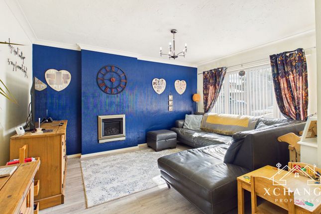 9, Prescelly Close, Nuneaton, CV10 photo 2