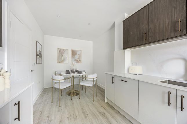 4, Petch Court, Gloucester Road, Cheltenham photo 4