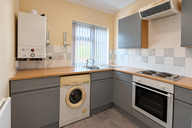 Brimsdown Avenue, Enfield photo 4