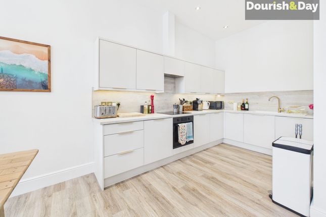 35 Chetwynd Court, Stafford photo 2