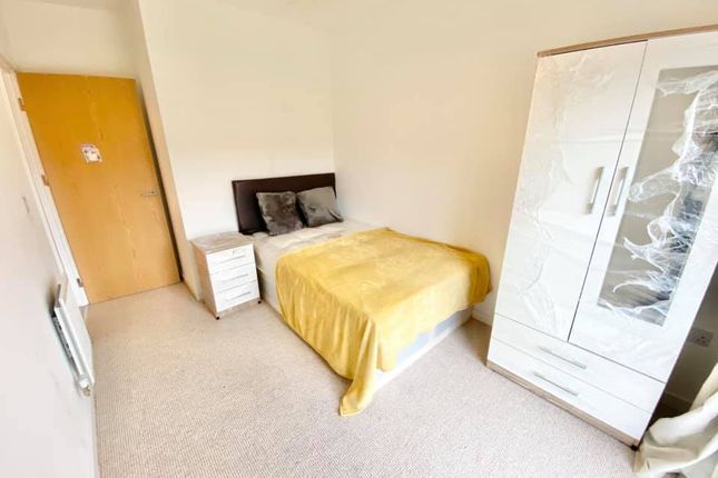 Room to rent in Park Central, Birmingham City Centre