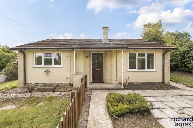 2-bed bungalow on 18B, The Peak, Purton, £200,000