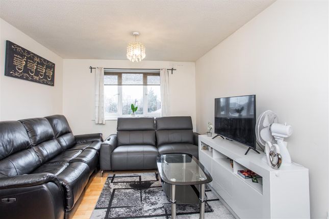 78, Jack Clow Road, London photo 2