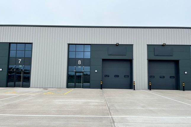 Industrial to let in Unit 8 Trident Business Park, Llangefni, Anglesey