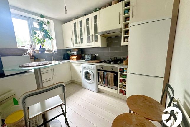 Thumbnail Flat for sale in Wickham Road, London