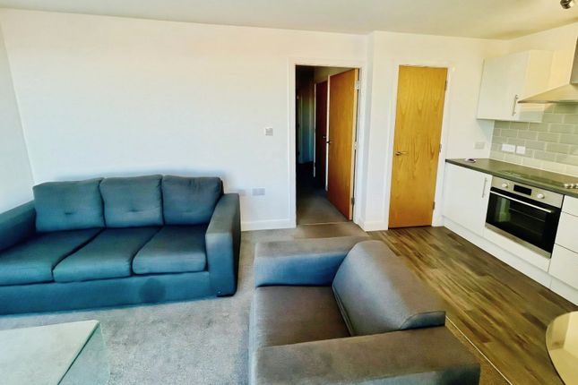 Flat 510, Victoria House, 12, Skinner Lane, West Yorkshire photo 5