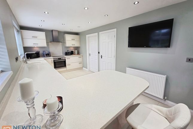 19 Broughton Close, Mansfield photo 5