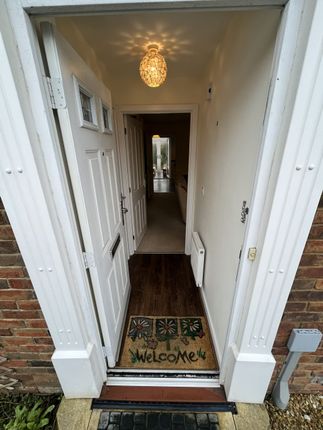 4, Punchbowl View, Abergavenny photo 4