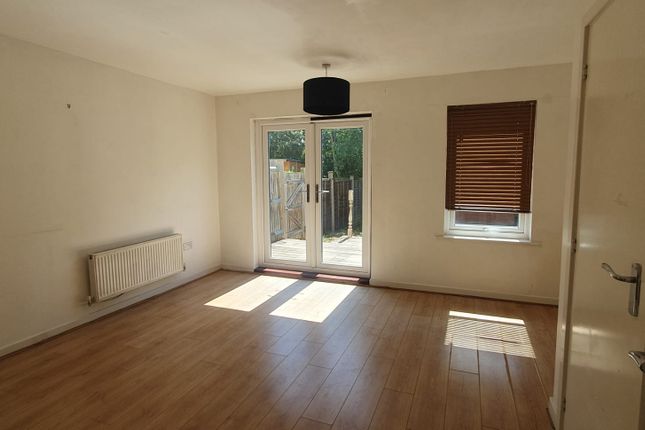 Chapman Court, Dartford photo 2