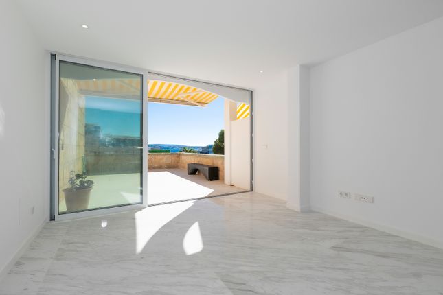 Apartment for sale in Puerto Portals, Mallorca, Balearic Islands