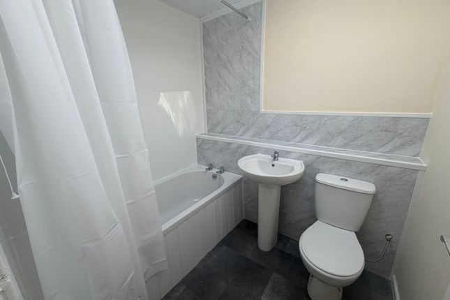 59A, Rugeley photo 5