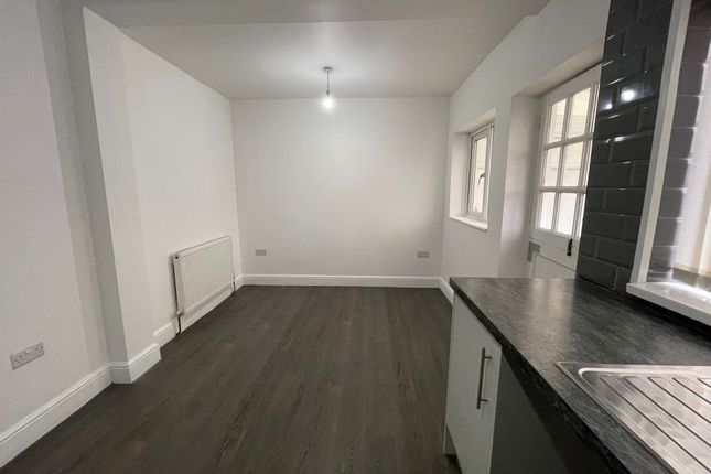 107 Chinn Brook Road, Birmingham photo 3