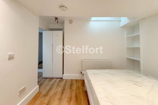 103D Junction Road, London photo 4