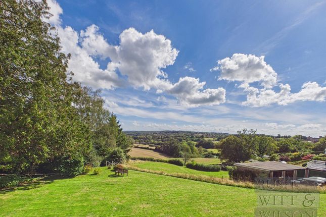 3 Caldbec Court, Caldbec Hill, Battle photo 2