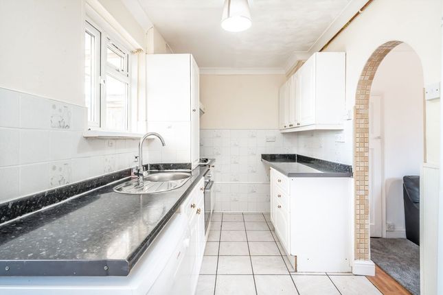 55, Morris Road, Isleworth photo 4