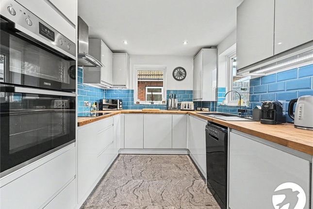 25, Trevale Road, Kent photo 2