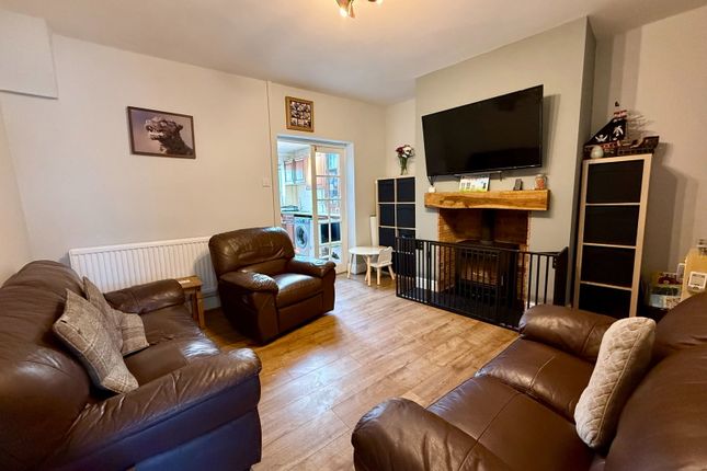 75, Main Street, Swadlincote photo 2