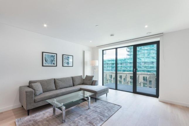 Thumbnail Flat to rent in Riverscape, Royal Wharf, London