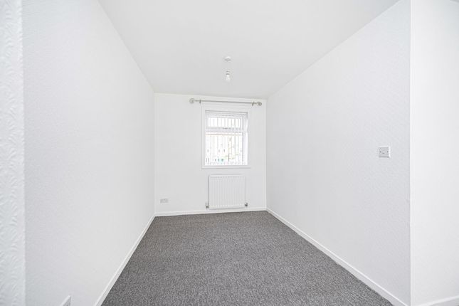 48, Campsie Crescent, Kirkcaldy photo 5