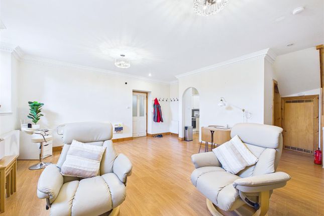 5 Woodside Hall, Woodside Avenue, Grantown on Spey photo 2