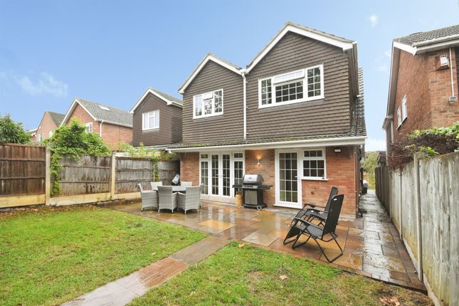 21, Russell Gardens, Chelmsford photo 4