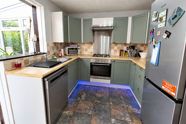 5 Franklea Close, Ottery St Mary photo 4