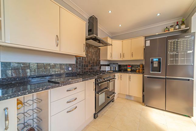 348 Malpas Road, Newport photo 4