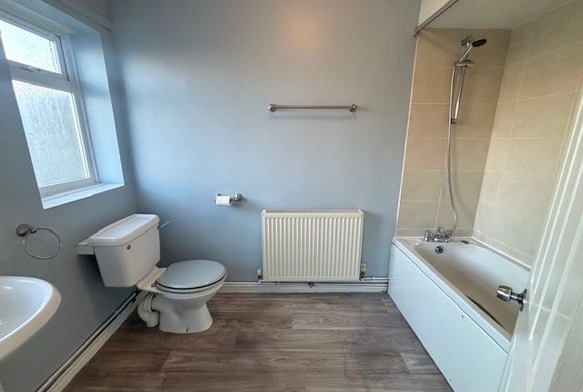 21, Retreat Estate, DOWNHAM MARKET photo 4