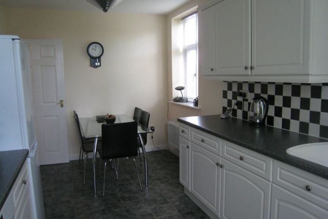 105, Eastgate, Macclesfield photo 3