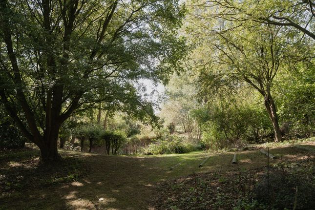 312489 - 10 High St, Toft-47.Jpg