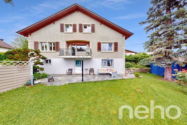 Thumbnail Villa for sale in Delémont, Canton De Jura, Switzerland