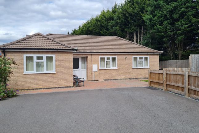 Thumbnail Bungalow for sale in North Brook Close, Greetham, Oakham