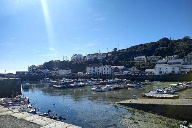 Fore Street, Helston photo 2
