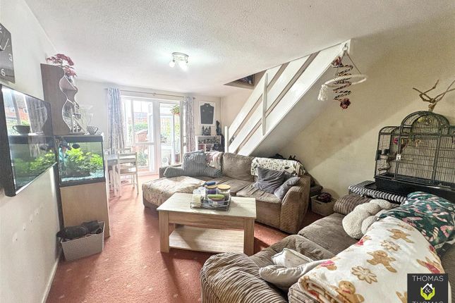 10, Meadvale Close, Gloucester photo 4