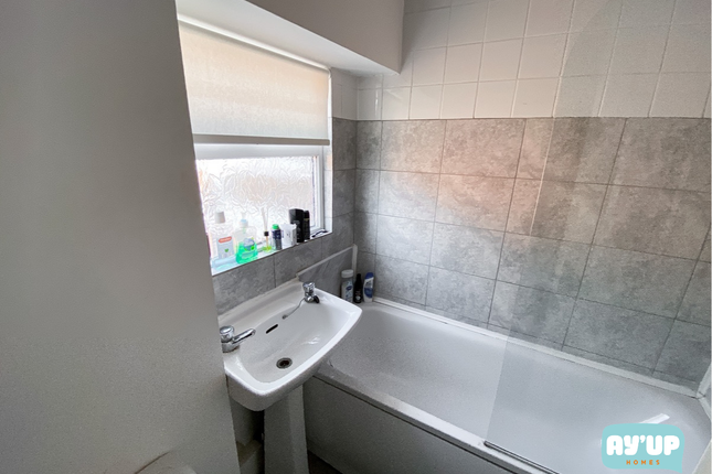 Room 1, 41 Stanhope Road, Doncaster photo 4