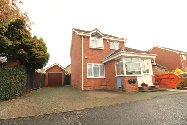 Thumbnail Detached house for sale in Kingsash Drive, Yeading