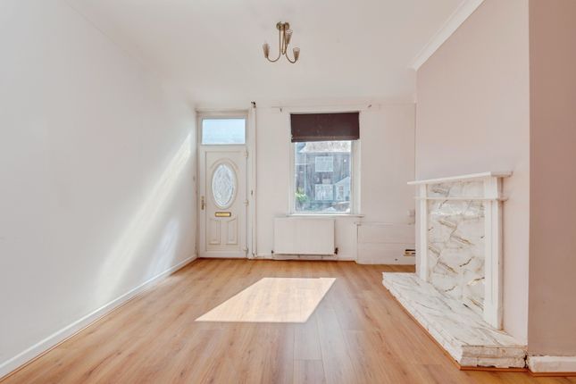 410, Watery Lane, Merseyside photo 4