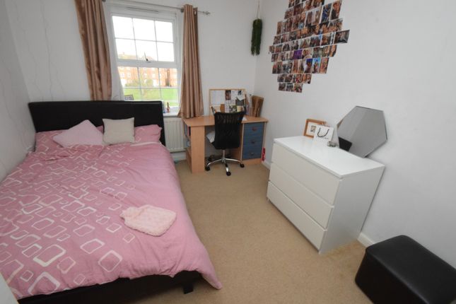 Terraced house to rent in Freemans Acre, Hatfield