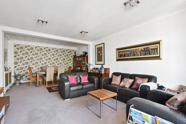 Flat 56, Greville Hall, Greville Place photo 4