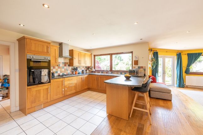 Corstorphine Park Gardens, Corstorphine, Edinburgh, EH12 7HH, Edinburgh photo 4