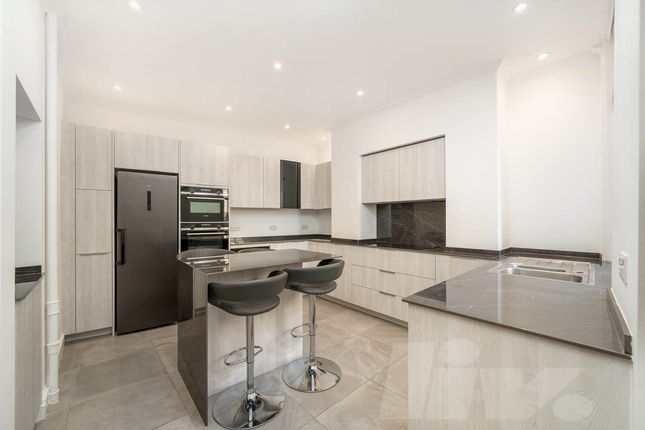 Thumbnail Flat to rent in St James Mansions, West End Lane, West Hampstead