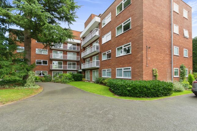 Flat for sale in Hampton Lane, Solihull, West Midlands