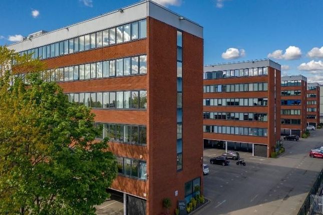 Office to let in Lancastrian Office Centre, Manchester