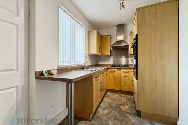 34, Westlands Road, Hull photo 3
