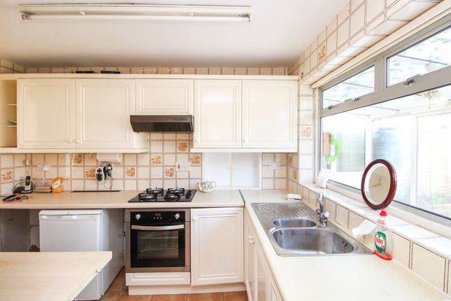 98, Marlborough Drive, Burgess Hill photo 3